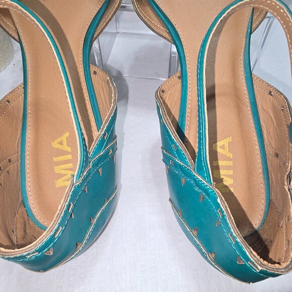 WOMENS MIA FLATS POINTED TOE ANKLE STRAP IN GREEN FAUX LEATHER SIZE 10 GUC - Picture 7 of 9
